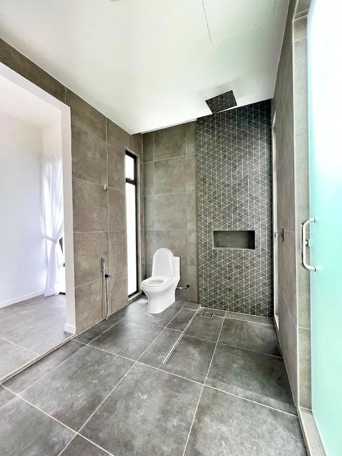 Ezu Isle Langkawi Pool Villa بانتايْ تْشينانغ 0*,  ماليزيا