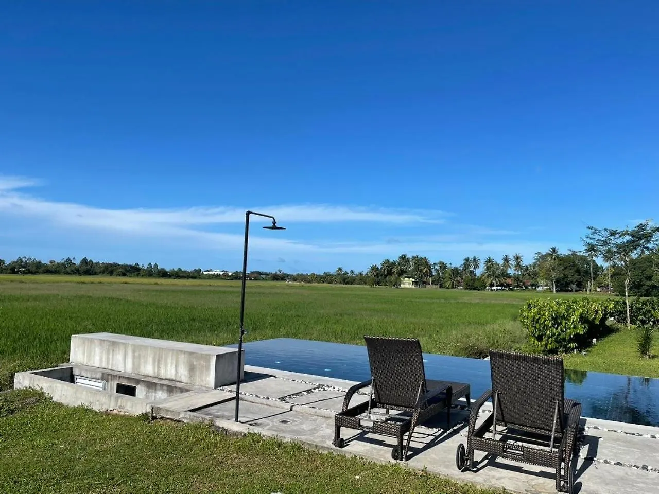 بيت خشبي Ezu Isle Langkawi Pool Villa بانتايْ تْشينانغ
